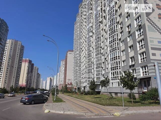 Довготривала оренда 2к квартири на вул. Софії Русової 7 • ID