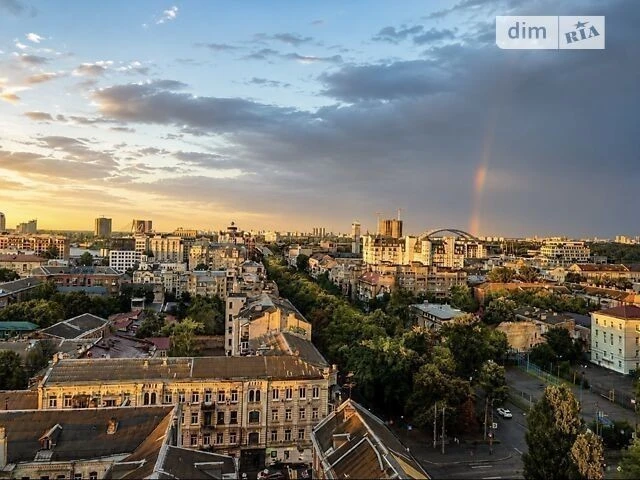 Довготривала оренда 2к квартири на вул. Нижній Вал 27-29 • I