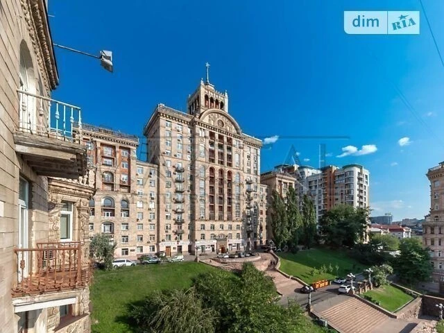 Довготривала оренда 4к квартири на вул. Хрещатик 23 • ID 346