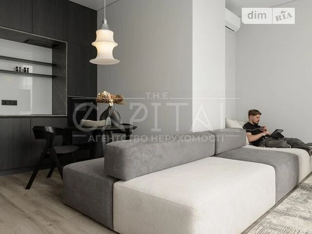 Довготривала оренда 1к квартири на вул. Салютна 2 • ID 34693