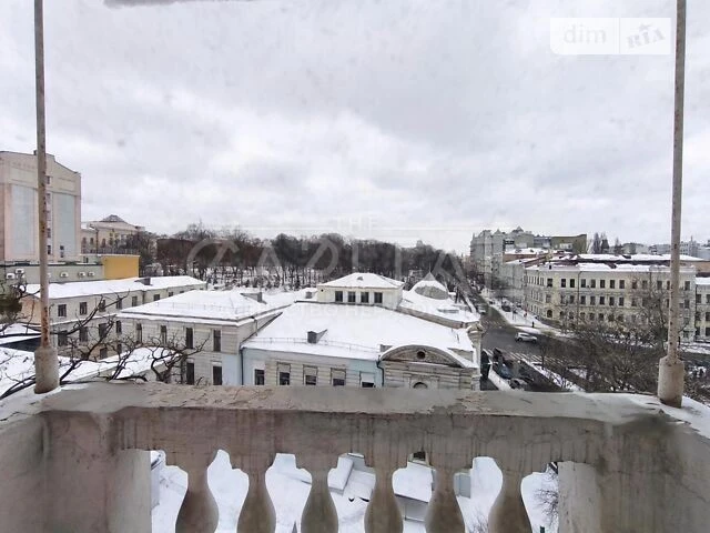 Довготривала оренда 4к квартири на вул. Антоновича 4/6 • ID