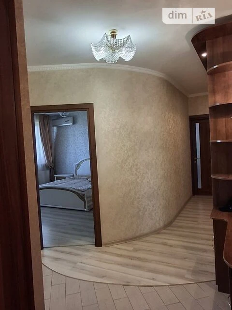 Довготривала оренда 2к квартири на вул. Героїв Оборони 10А •