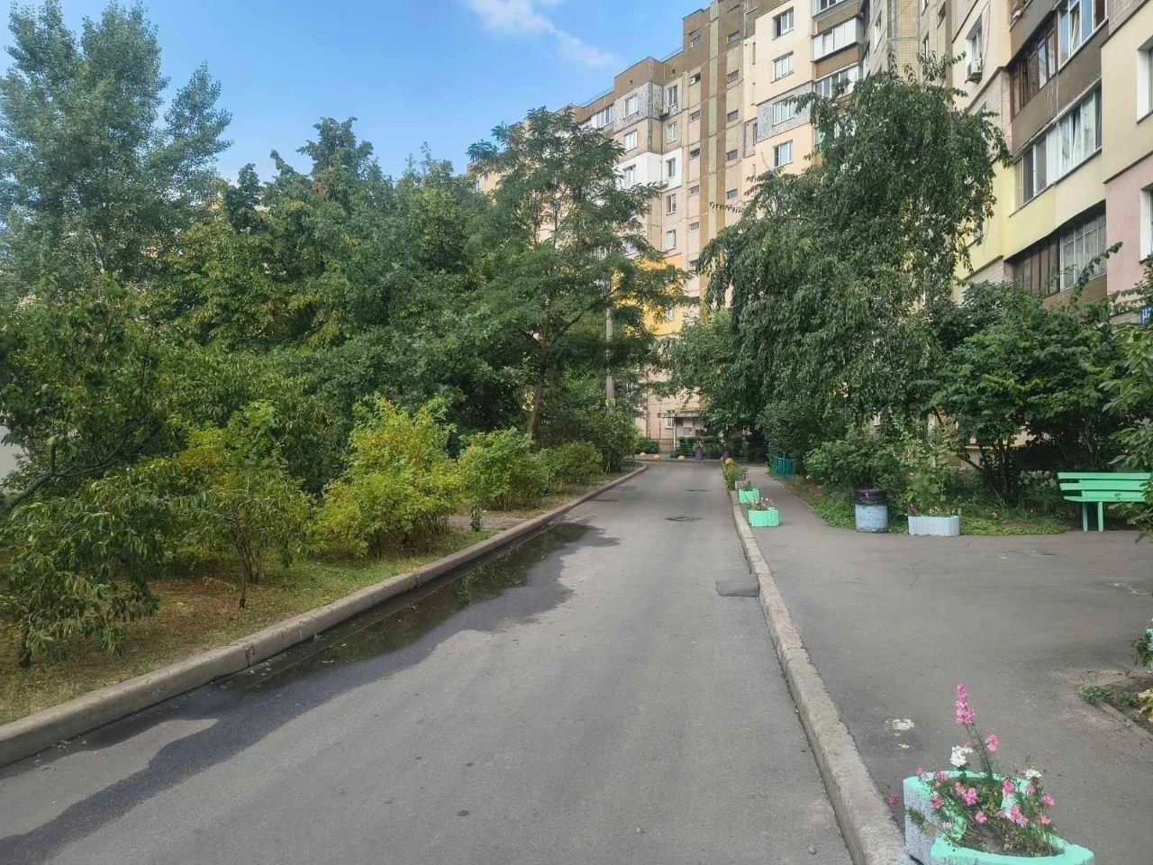 Довготривала оренда 3к квартири на вул. Драгоманова 42 • ID