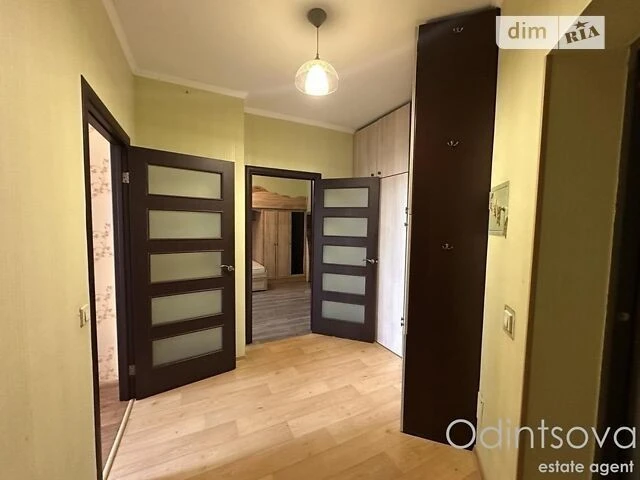 Довготривала оренда 1к квартири на вул. Саперно-Слобідська 1