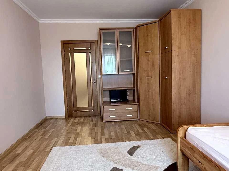 Квартира. Київ, Олени Пчілки вул.