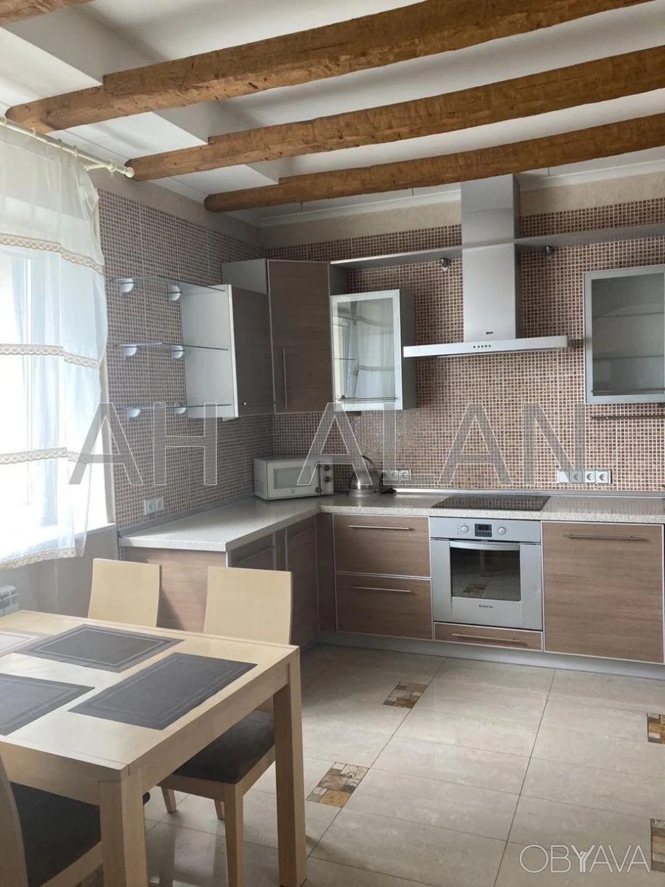 3-комнатная квартира, 110 м.кв.