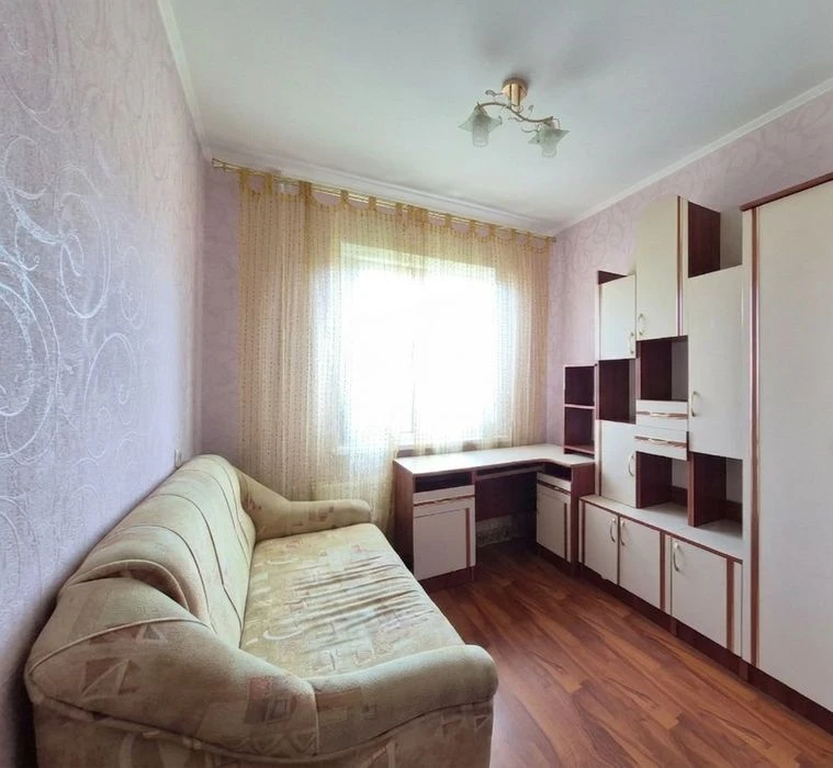 Продаж 3-кімнатної  квартири
