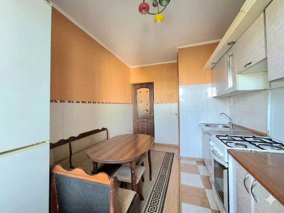 Продаж 3-кімнатної  квартири