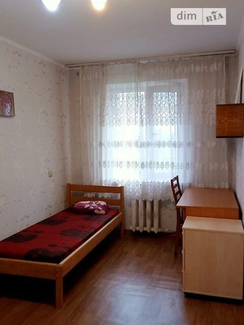 Здам в оренду кімнату на вул. Автозаводська 40 довгостроково