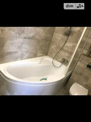 Довготривала оренда 2к квартири на вул. Сергія Данченка 14 •