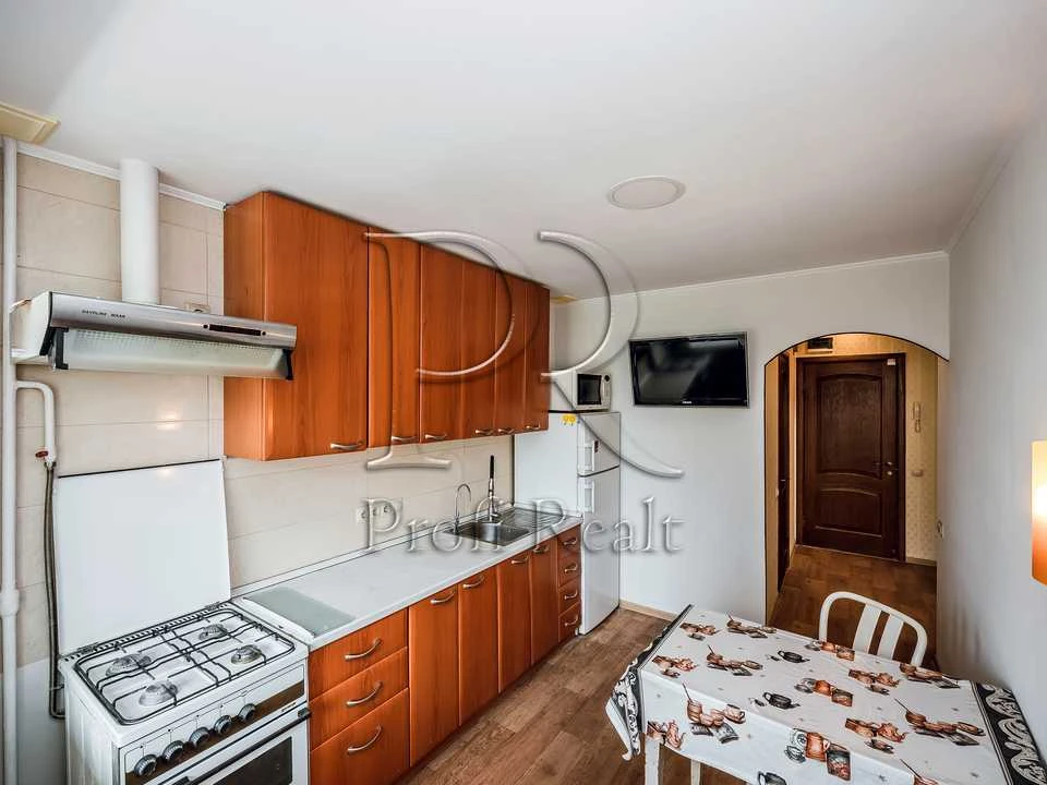 Apartment. Kyiv, Vilhelma Kotarbinsky St. (Mykola Kravch