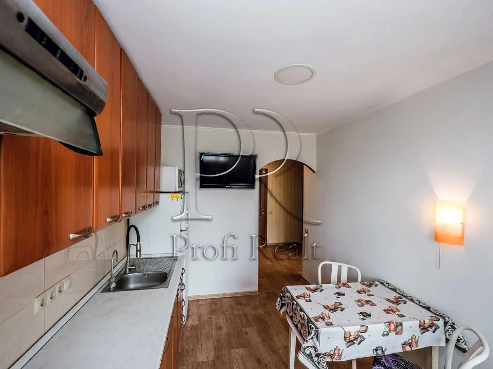 Apartment. Kyiv, Vilhelma Kotarbinsky St. (Mykola Kravch
