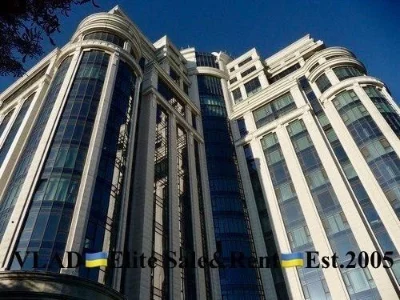 Mazepy 11b. Diamond Hill residential complex. 264 m2. View of the Dnieper!