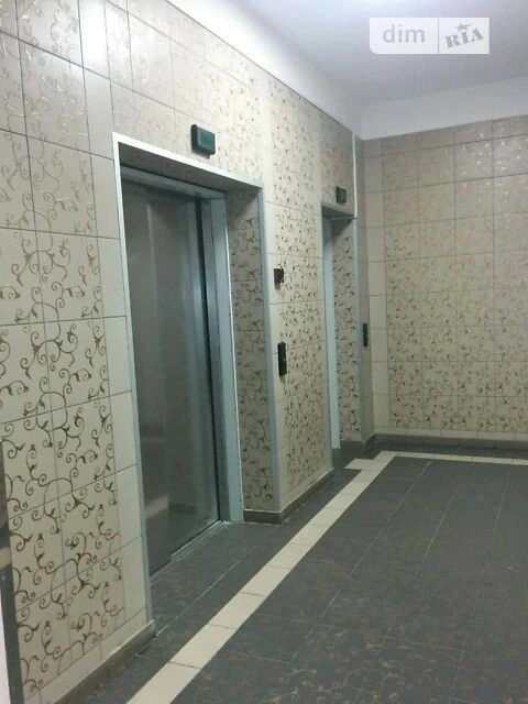 Довготривала оренда 1к квартири на вул. Воскресенська 12А •