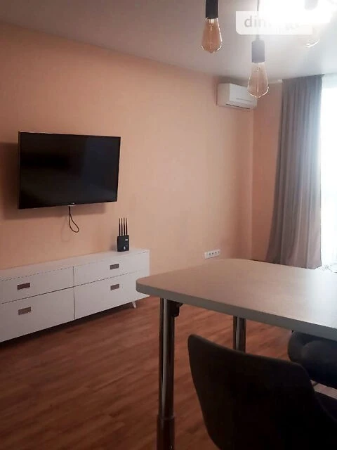 Довготривала оренда 1к квартири на вул. Кам'янська 127 • ID