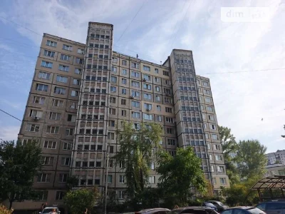 Здам в оренду кімнату на вул. Левка Лук'яненка 15 довгострок