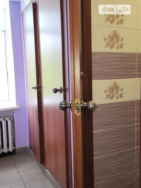 Здам в оренду кімнату на вул. Сергія Набоки 12 довгостроково
