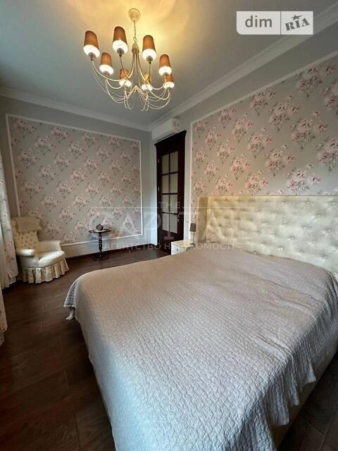 Довготривала оренда 2к квартири на вул. Шовковична 21 • ID 3