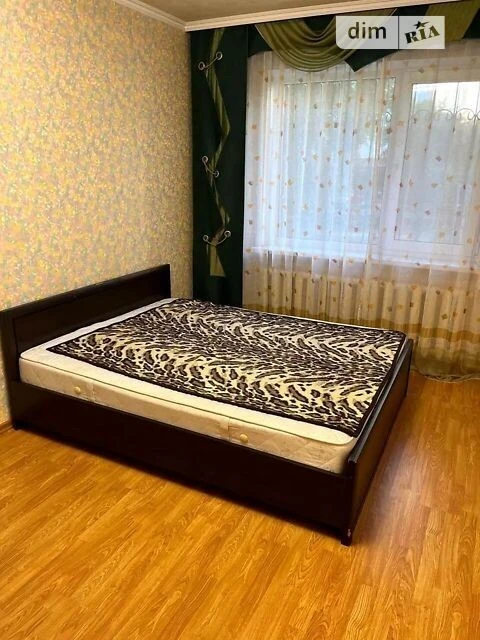 Довготривала оренда 1к квартири на вул. Героїв Маріуполя 4 •