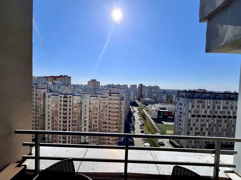 Квартира. Київ, Юлії Здановської вул. (Ломоносова)