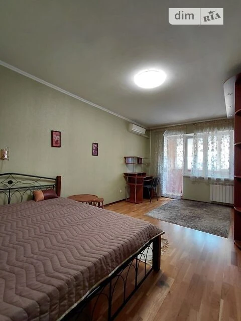 Довготривала оренда 1к квартири на просп. Оболонський 40 • I