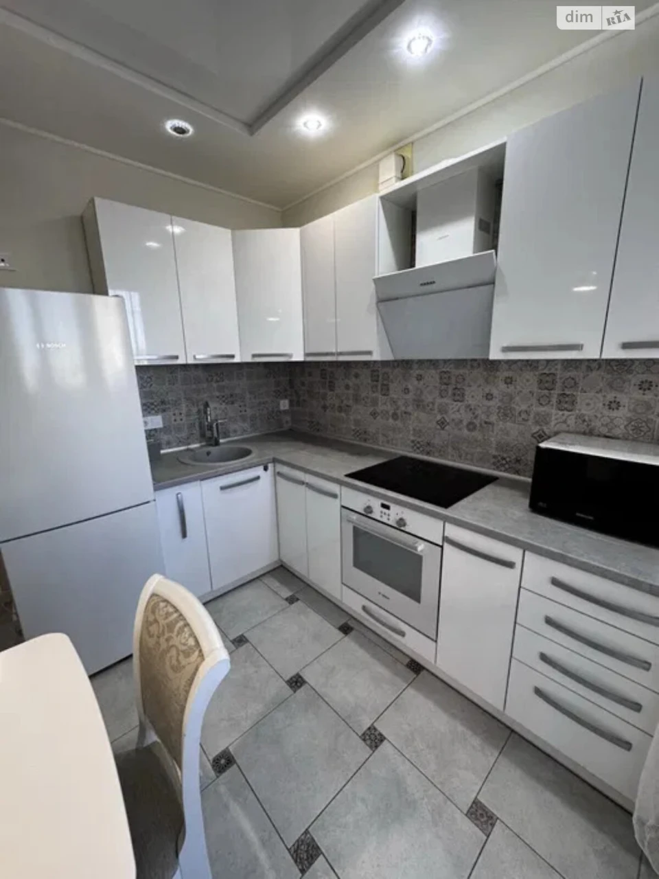 Sale Apartment Oleksiiivka
