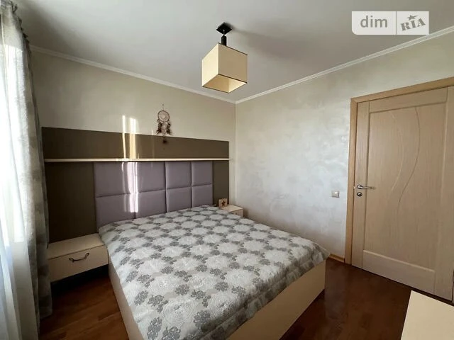 Довготривала оренда 2к квартири на бул. Ігоря Шамо 10 • ID 3
