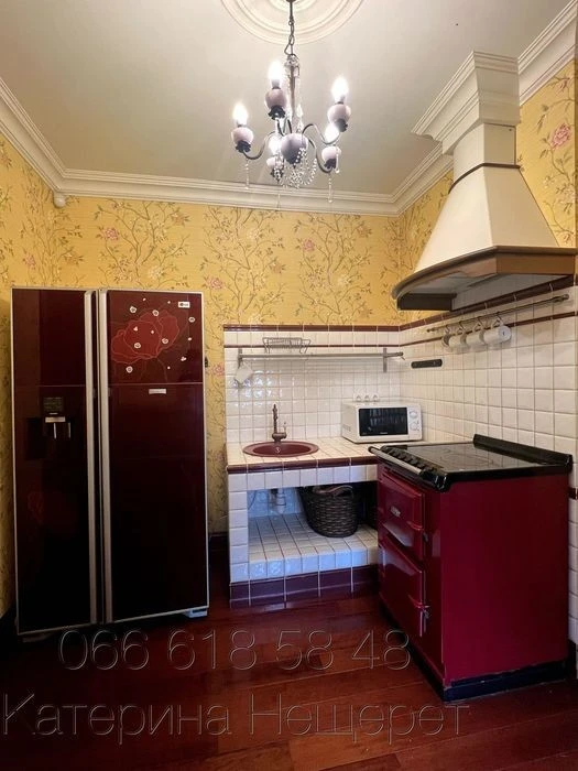 Оренда, простора 2к, 83м2, Борисоглібська 16В, Київ, метро П