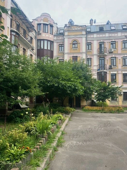 Оренда, простора 2к, 83м2, Борисоглібська 16В, Київ, метро П
