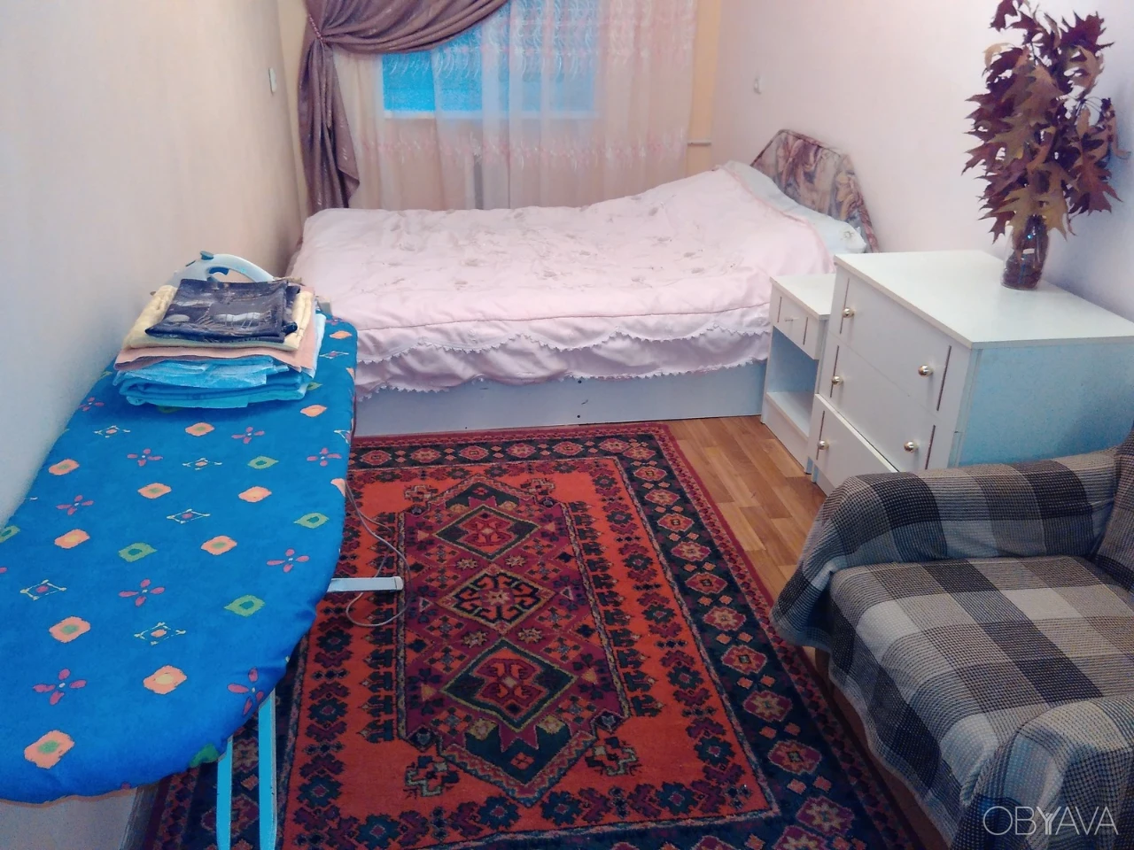 КПІ (метро «Політехнічний інститут» - 500 м.)