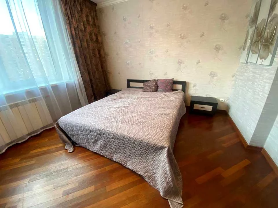 Квартира. Київ, Олени Пчілки вул.