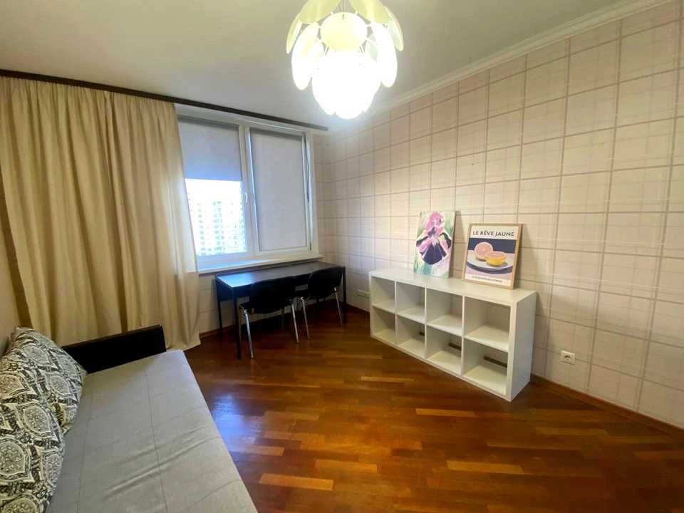Квартира. Київ, Олени Пчілки вул.