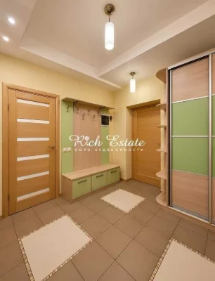Оренда 3-кімнатної квартири 120 м², Січових Стрільців вул.,