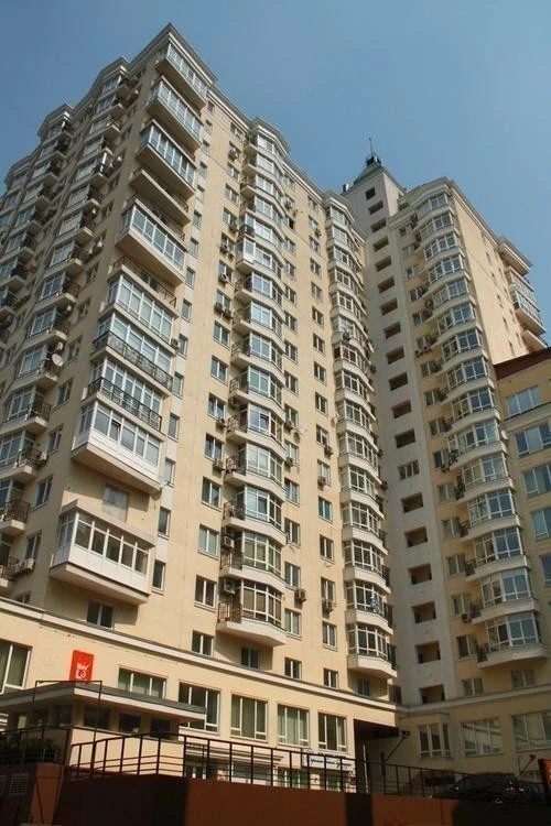 Оренда 3-кімнатної квартири 120 м², Січових Стрільців вул.,