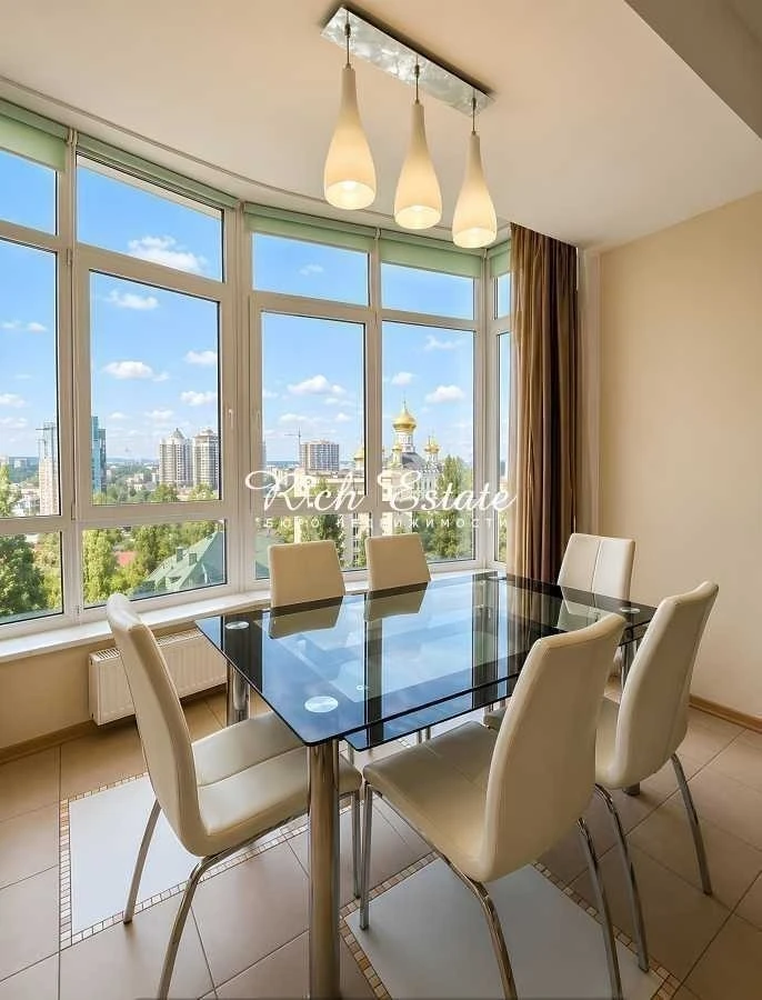 Оренда 3-кімнатної квартири 120 м², Січових Стрільців вул.,