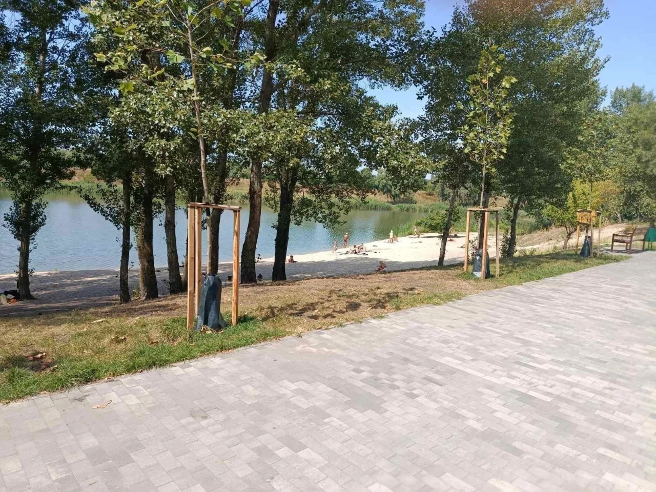 Оренда 3-кімнатної квартири 75 м², Йорданська вул., 9Є
