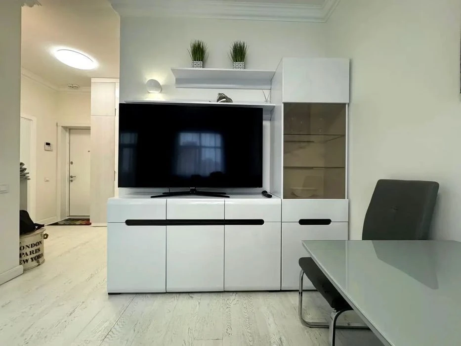 Здам світлу й затишну квартиру - 46 м² за адресою Тютюнника