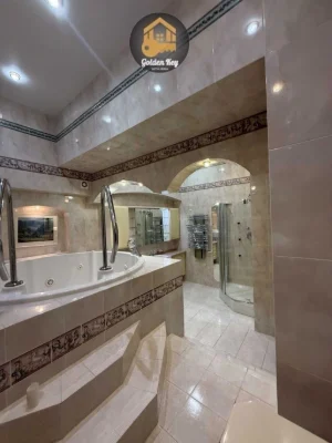 Оренда 5-кімнатної квартири 250 м², Академіка Богомольця вул