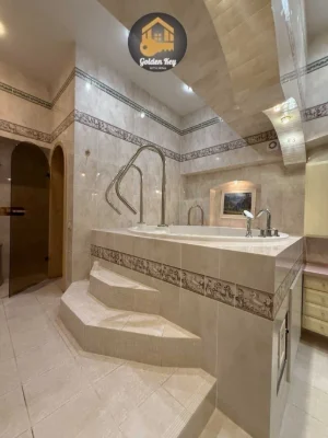Оренда 5-кімнатної квартири 250 м², Академіка Богомольця вул