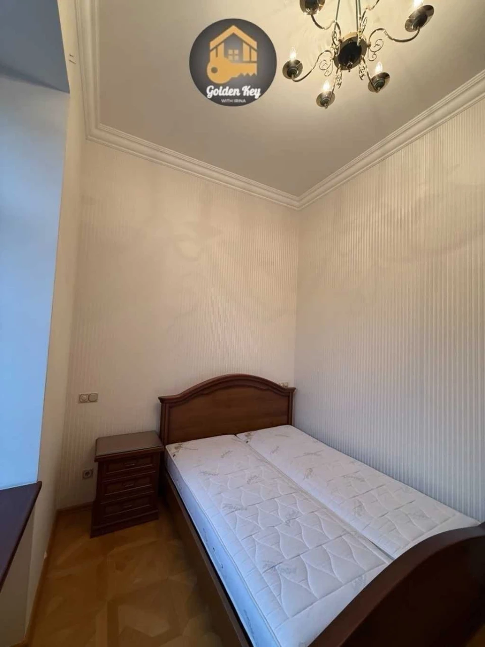 Оренда 5-кімнатної квартири 250 м², Академіка Богомольця вул