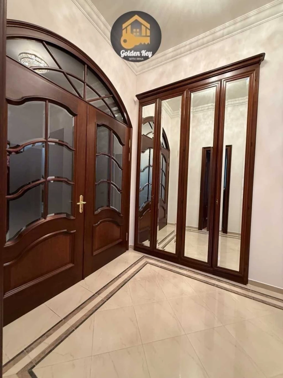 Оренда 5-кімнатної квартири 250 м², Академіка Богомольця вул