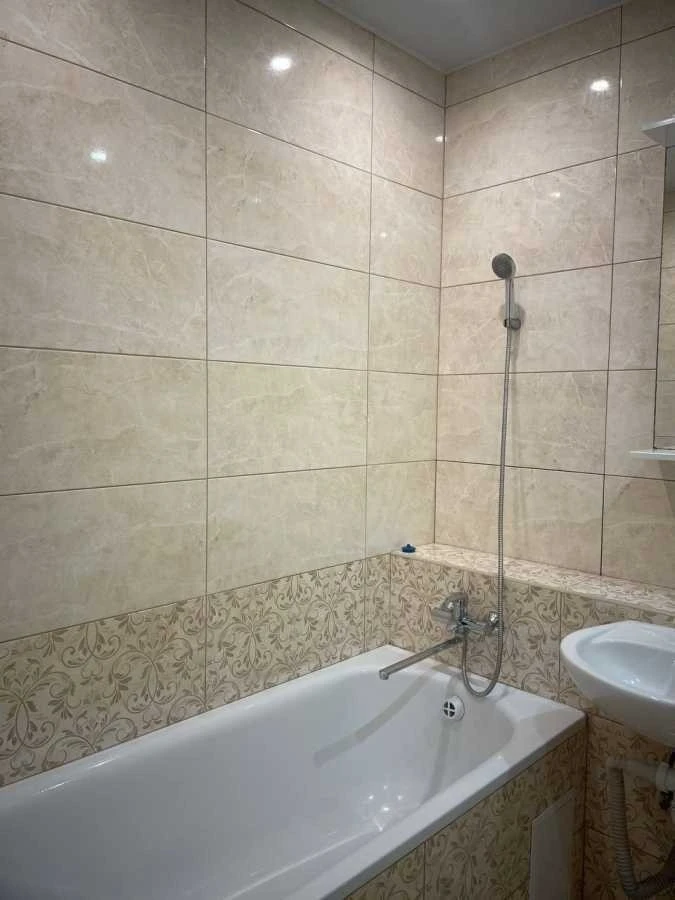 Оренда 1-кімнатної квартири 37 м², Софии Русовой вул., 7 (ЖБ