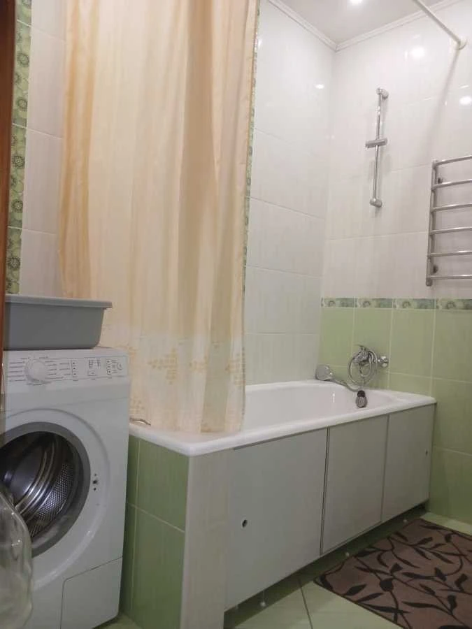 Оренда 1-кімнатної квартири 60 м², Урлівська вул., 11/44