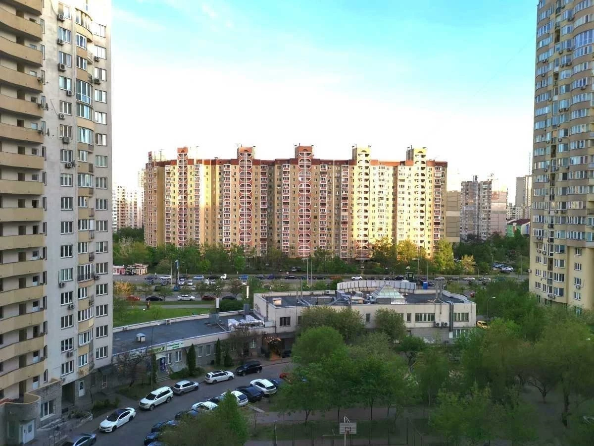 Оренда 1-кімнатної квартири 60 м², Урлівська вул., 11/44