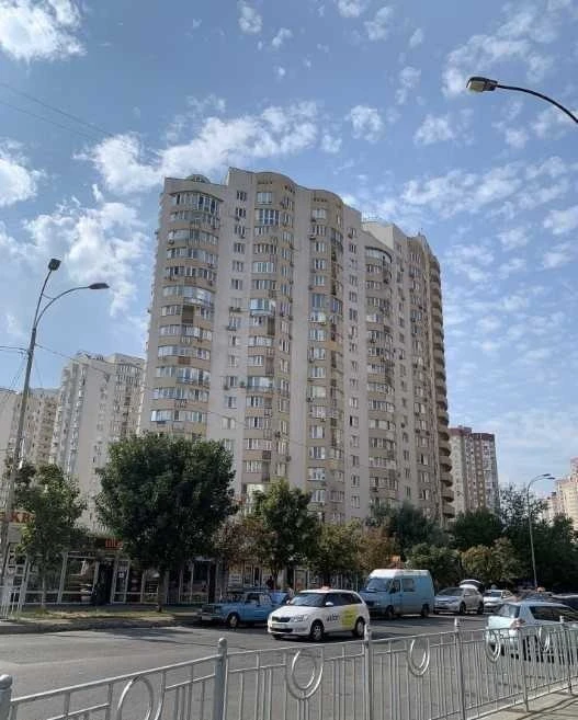 Оренда 1-кімнатної квартири 60 м², Урлівська вул., 11/44