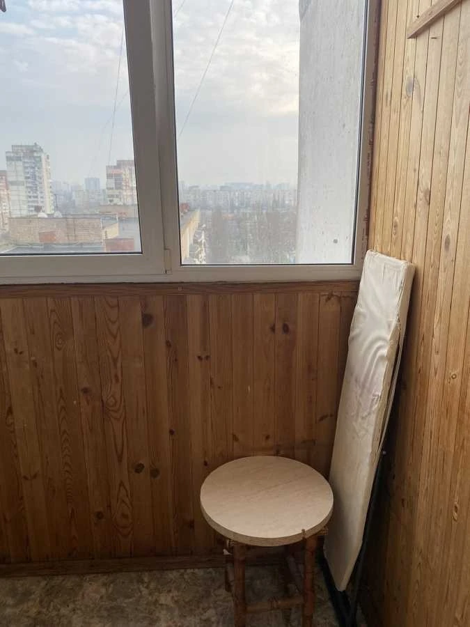 Оренда 3-кімнатної квартири 65 м², Володимира Маяковського п