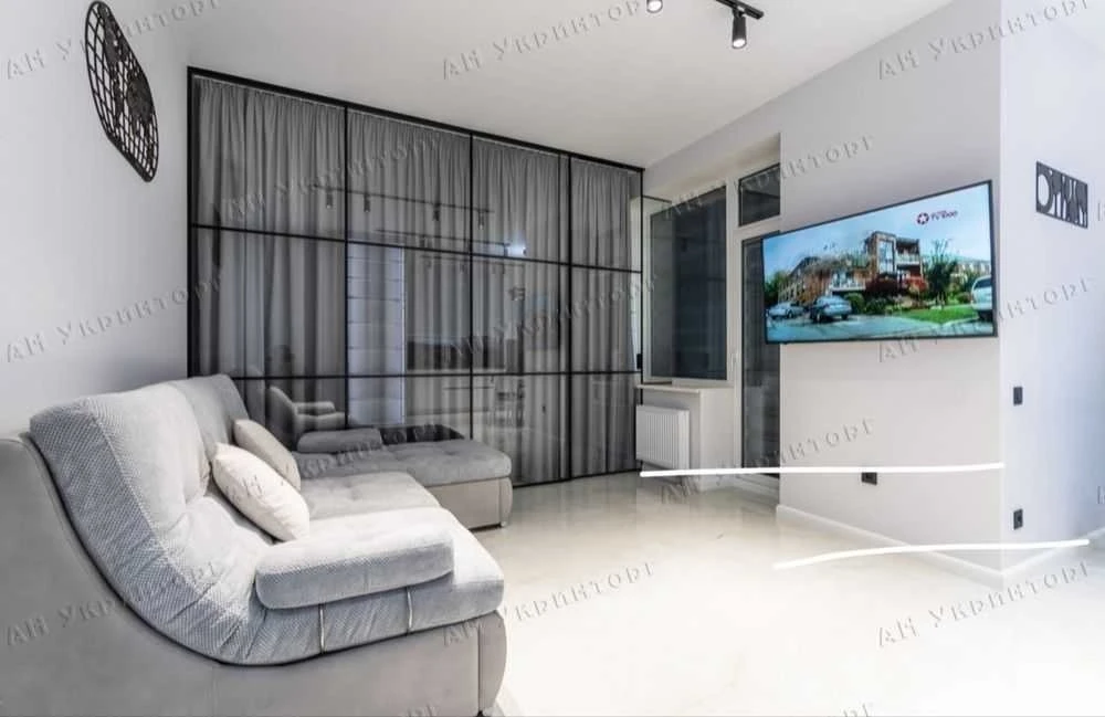 Оренда 3-кімнатної квартири 78 м², Микільсько-Слобідська вул