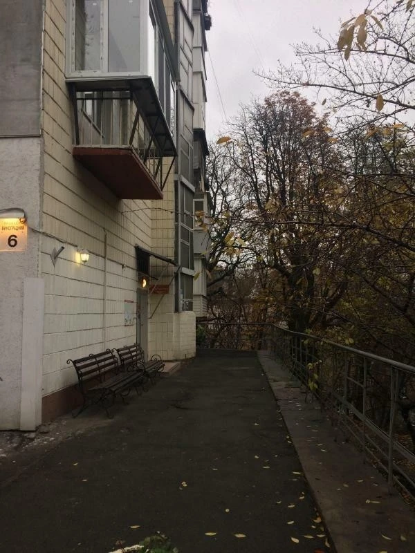Оренда 3-кімнатної квартири 78 м², Виноградний пров., 6