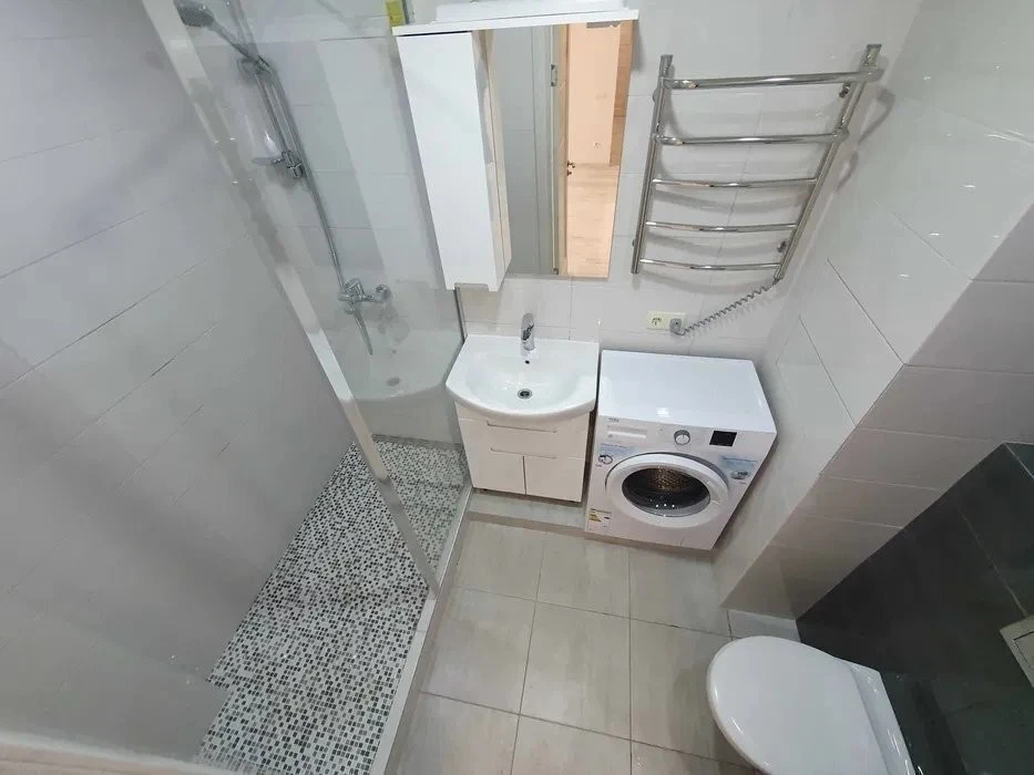 Оренда 3-кімнатної квартири 78 м², Виноградний пров., 6
