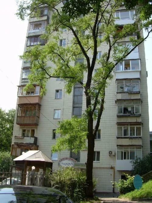 Оренда 3-кімнатної квартири 78 м², Виноградний пров., 6